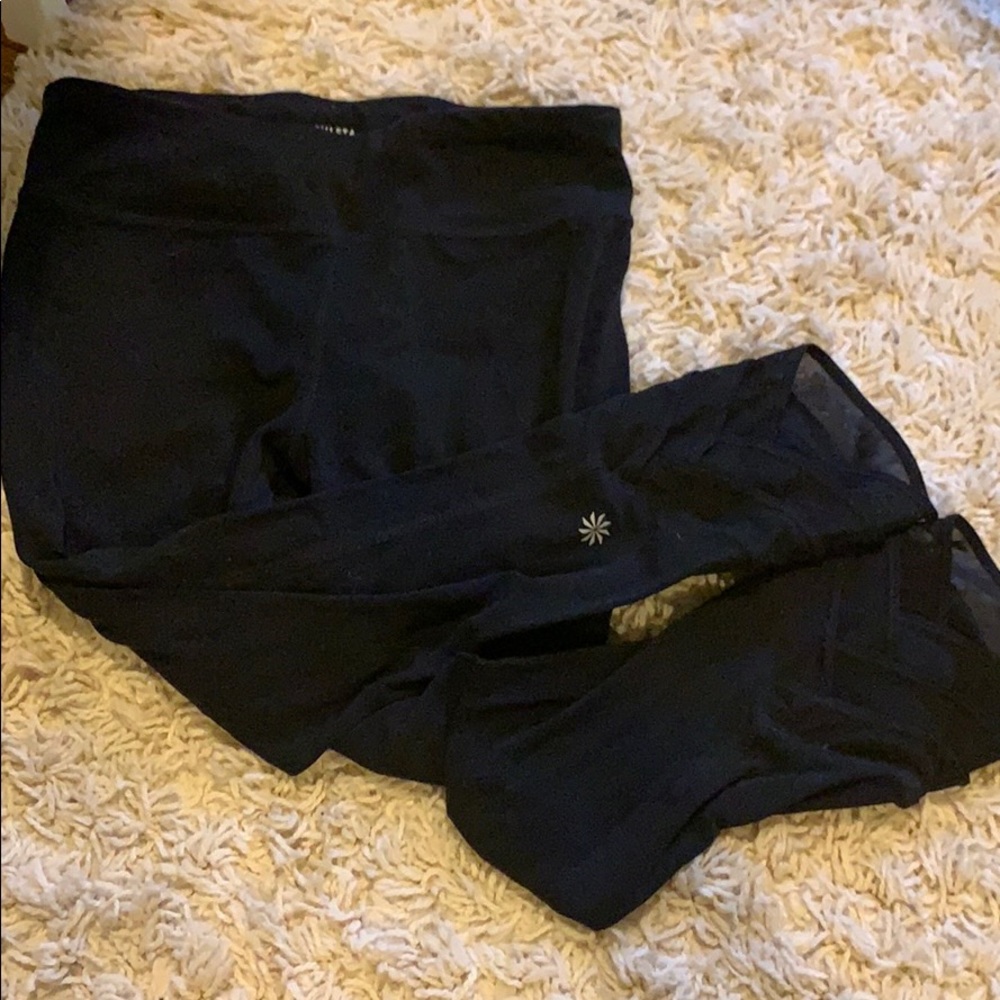 Athleta Capri Leggings